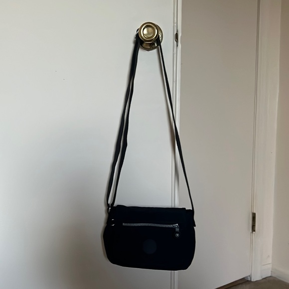Kipling Sabian Mini Crossbody Bag in Navy(No 🙉 Fob) - Picture 4 of 12